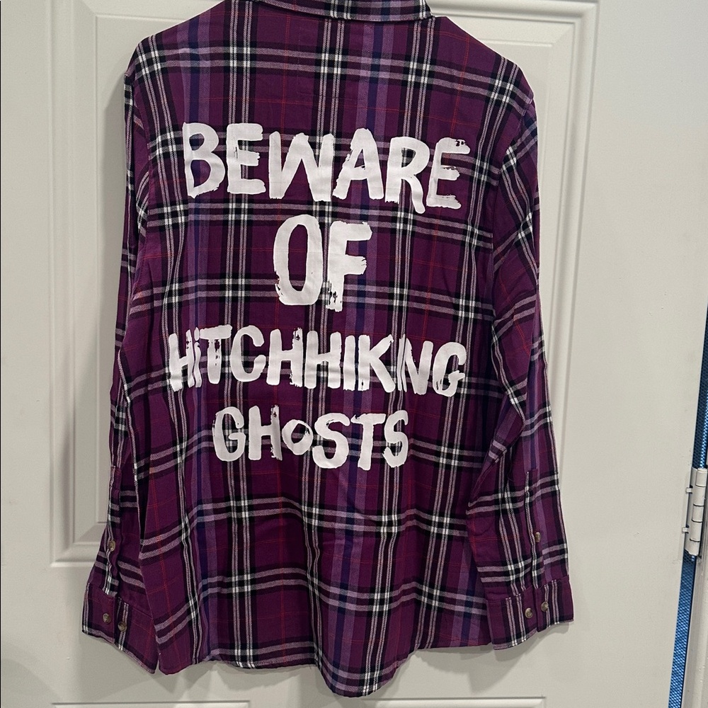 Cakeworthy x Disney Haunted Mansion Flannel Shirt beware ghosts medium NWT
